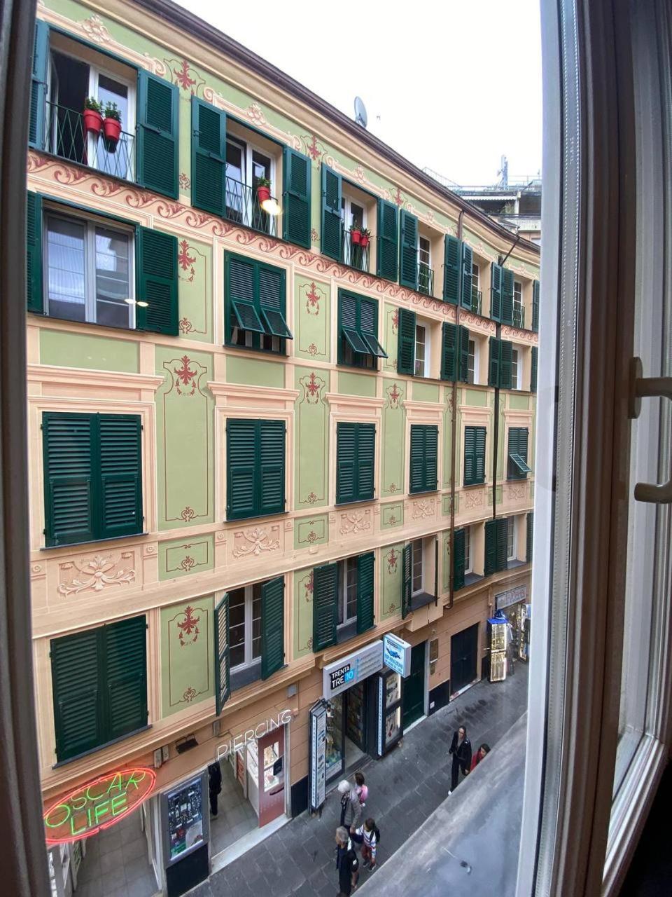 Martel Rooms - Genova Centro Brignole Bagian luar foto